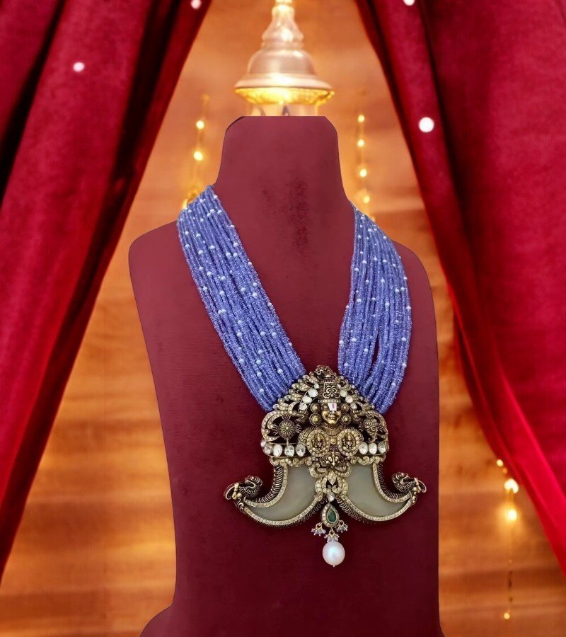 Lord Balaji Gold Polki Nail Locket