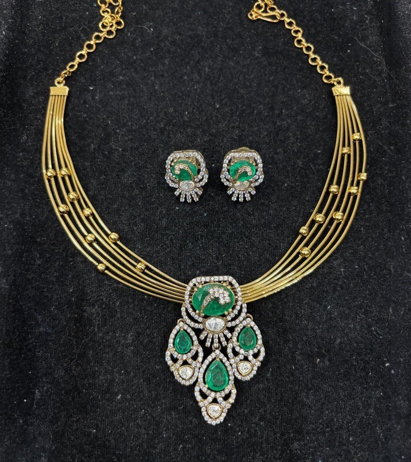 Emerald and Diamond Necklace