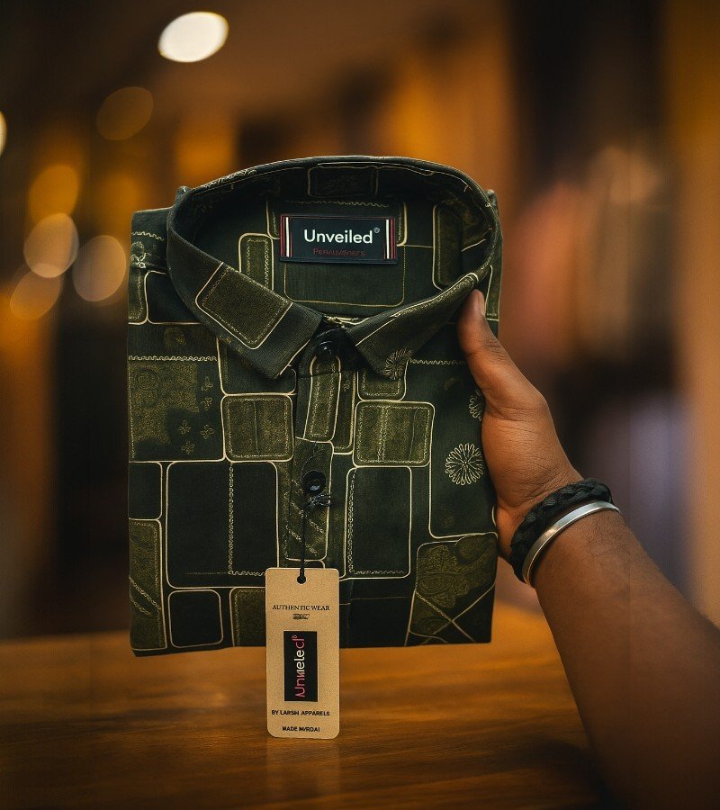 Men&#039;s Long-Sleeved Button-Down Shirt image 3