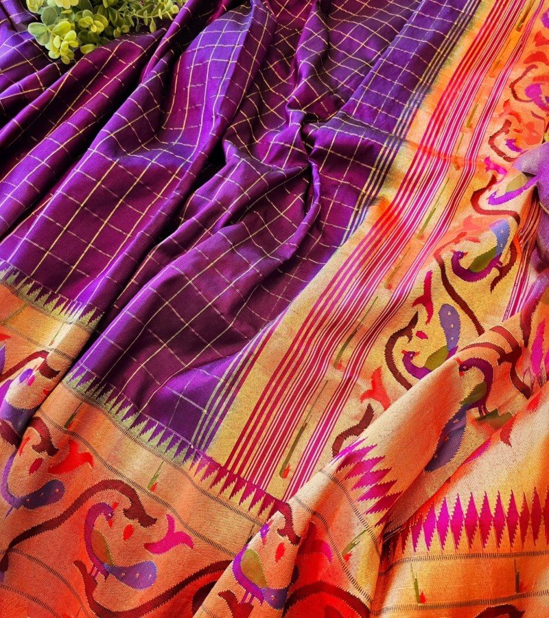 Checks Purple Paithani image 3