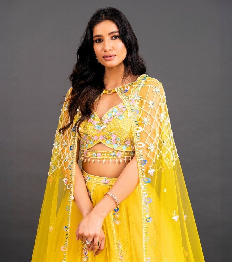 Radiant Yellow Embroidered Lehenga image 3