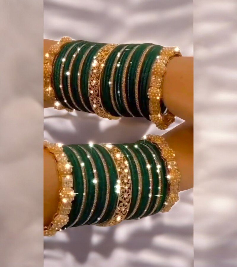 Emerald Glow Bridal Chooda Set with Golden Cutwork