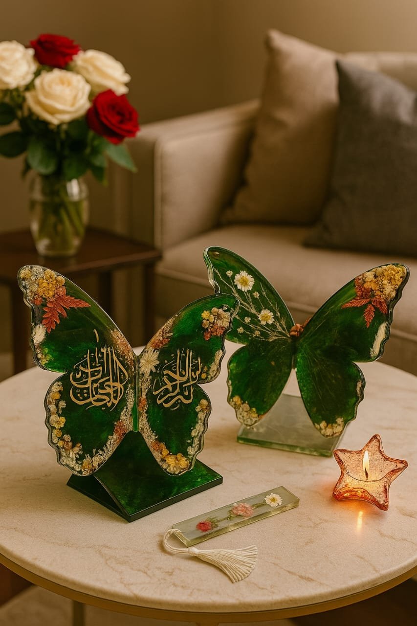 Floral Wings Resin Butterfly Decor Set with Bookmarks image 3
