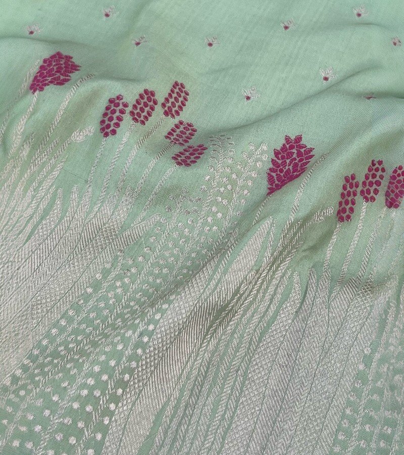 Olive Green Handloom Banarasi Ektara Silk Saree