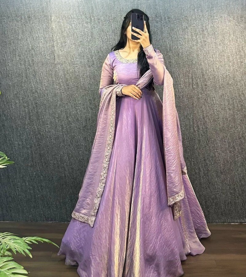 Royal Silk Flair Anarkali Set image 4