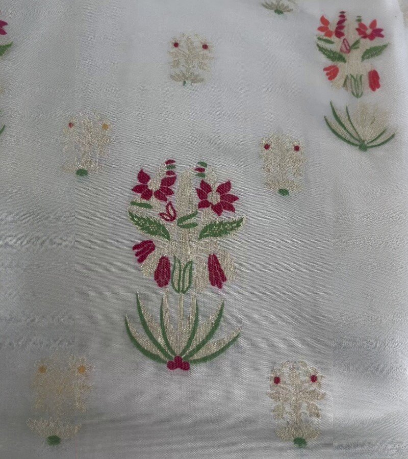 Light Grey Handwoven Banarasi Ektara Silk Saree image 3