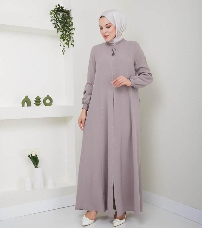 Minimalist Mauve Zipper Abaya