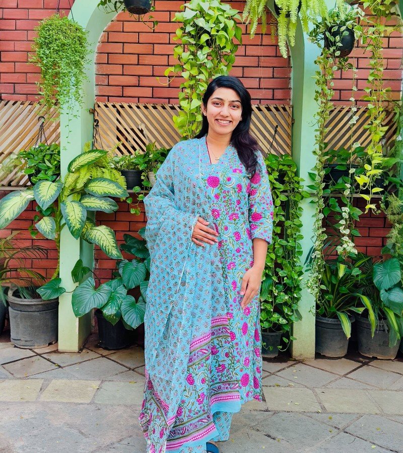 Salwar Kameez image 2