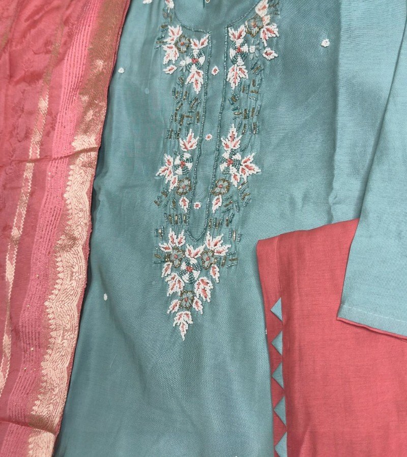 Kurti with Pant and Dupatta Set image 3