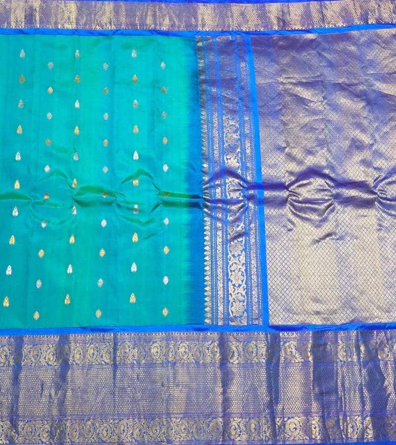 Peacock Blue Zari Woven Kanjivaram Silk Saree image 3