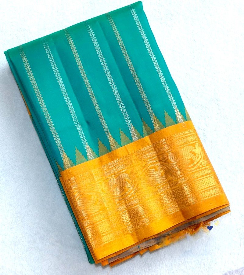 Emerald Glow Kanchipuram Silk Saree image 2